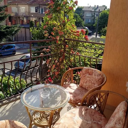 Laura Apartment Primorsko