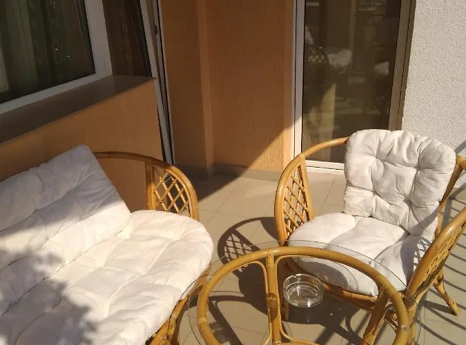 Апартамент Laura Приморско